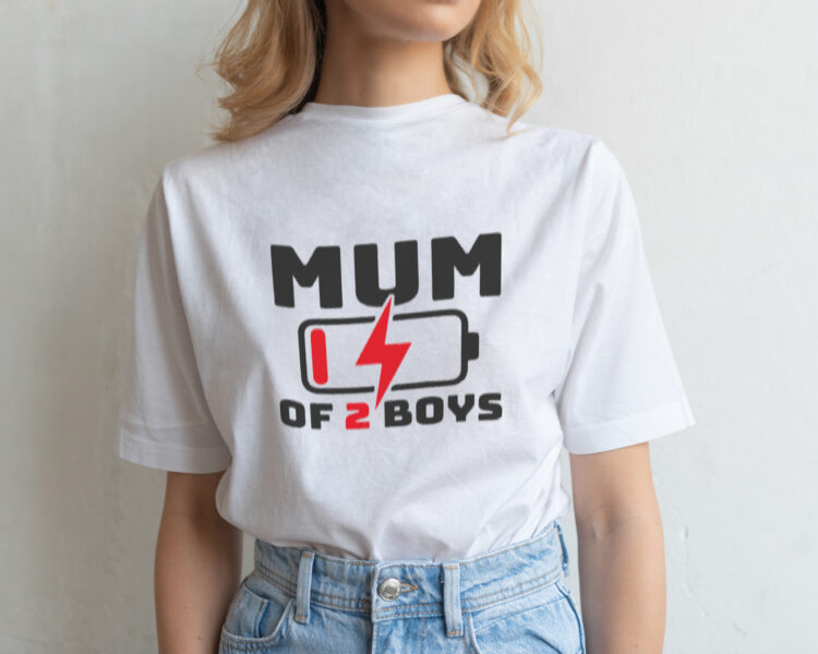 mum of 2 boys t-shirt